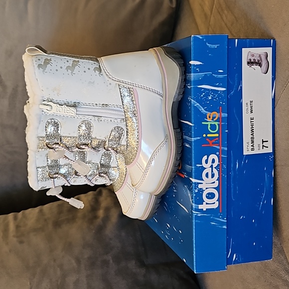 NIB Totes Toddler Girls Lil Unicorn 2 Waterproof Flat Heel Winter Boots Sz: 7T - Picture 7 of 9